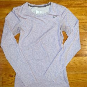 Nike dri-fit long sleeve shirt slim fit size xs